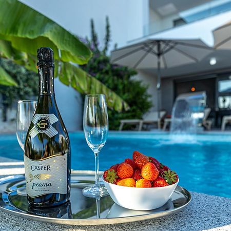 Luxury Villas White Sails Pinezići Dış mekan fotoğraf