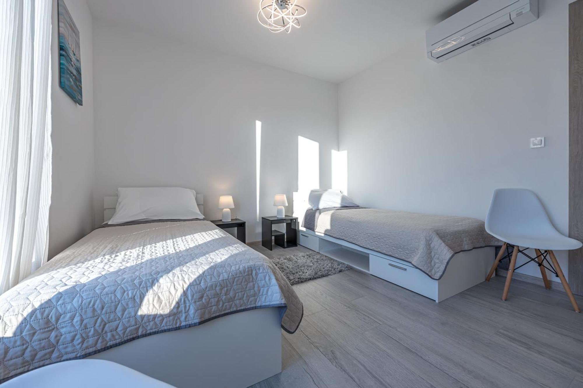 Luxury Villas White Sails Pinezići Dış mekan fotoğraf