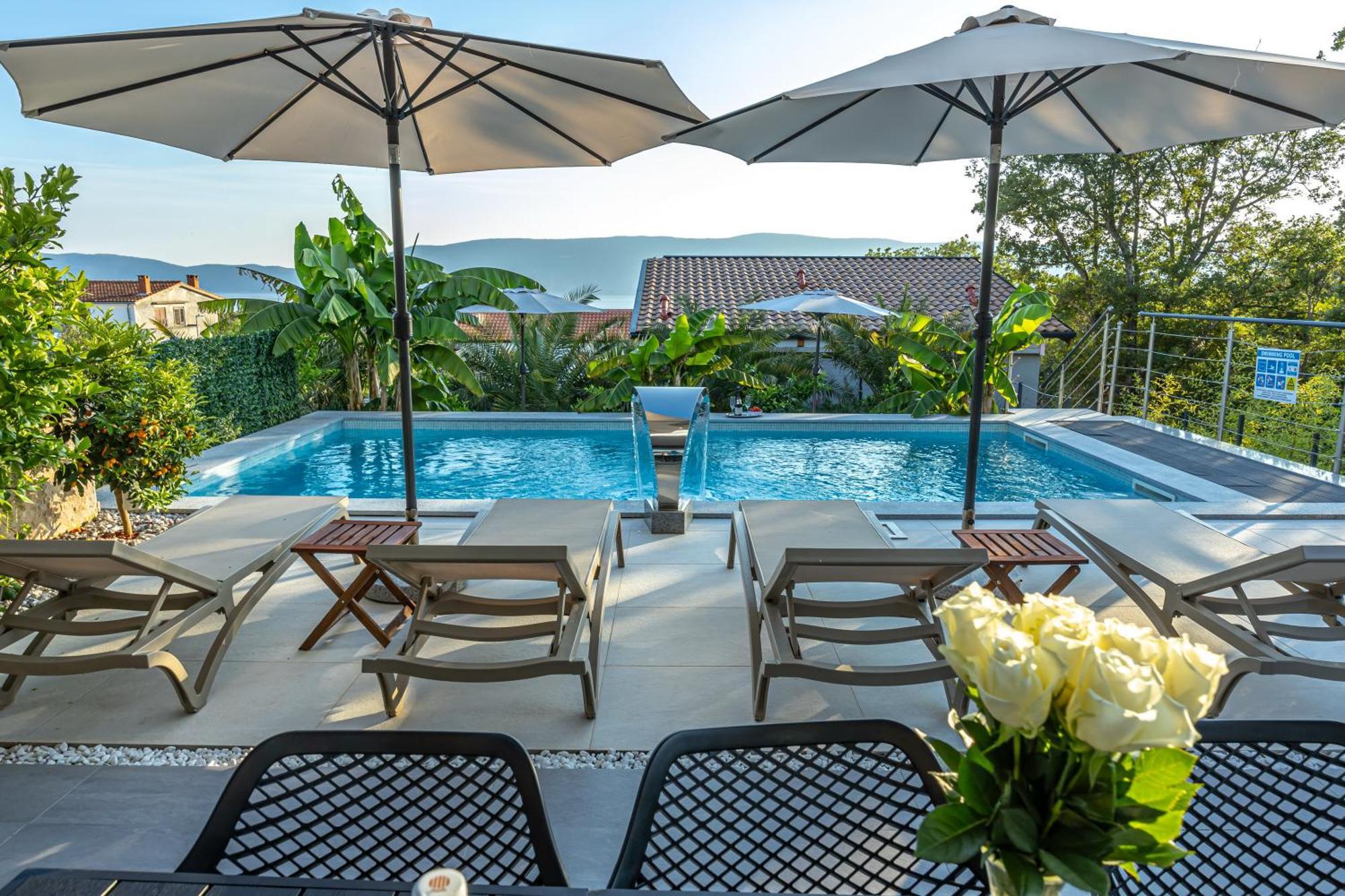 Luxury Villas White Sails Pinezići Dış mekan fotoğraf