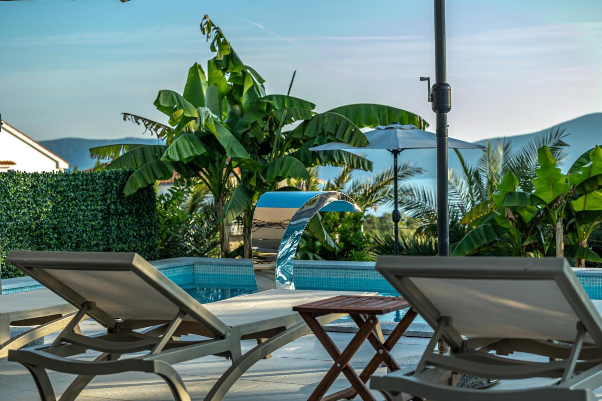 Luxury Villas White Sails Pinezići Dış mekan fotoğraf