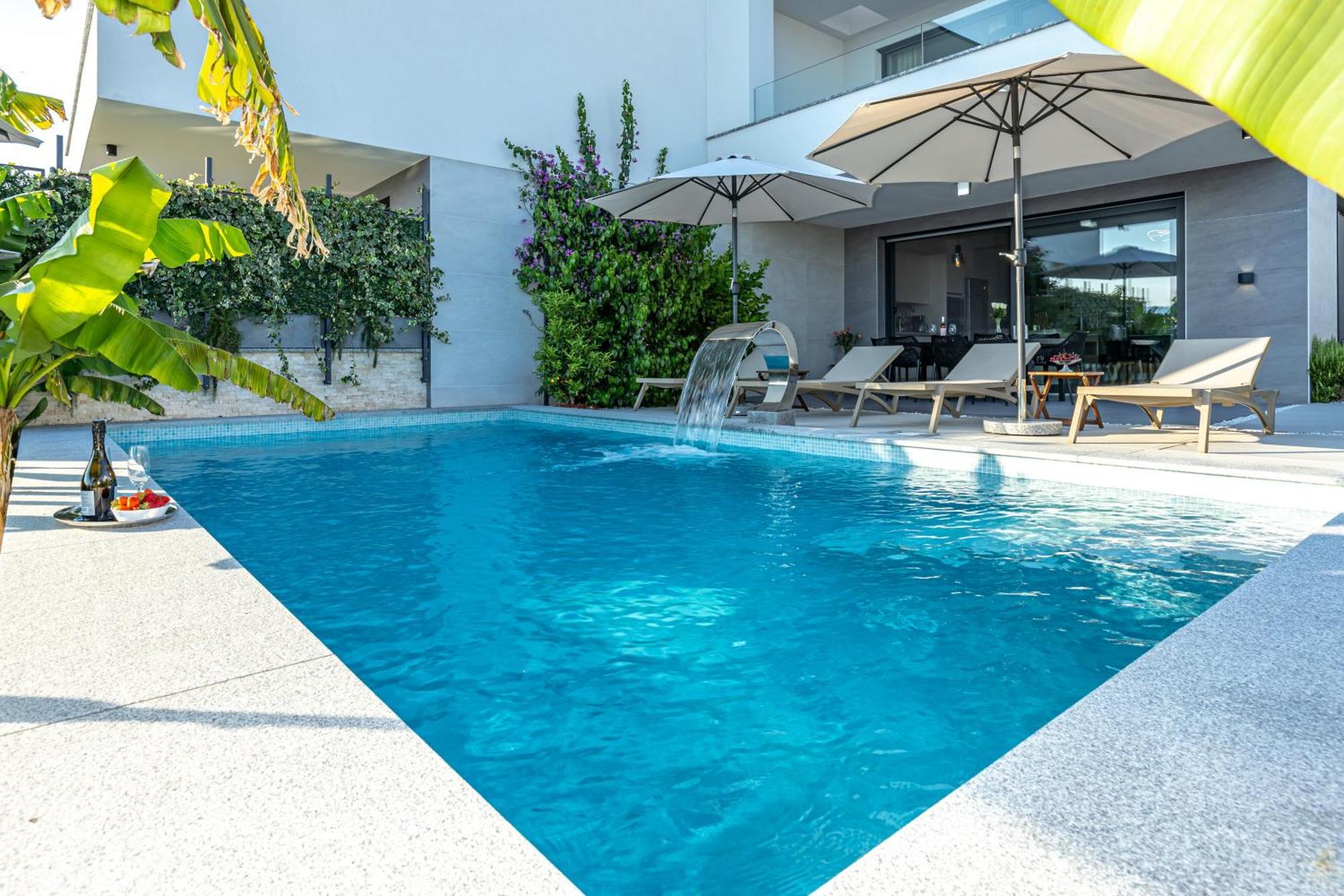 Luxury Villas White Sails Pinezići Dış mekan fotoğraf